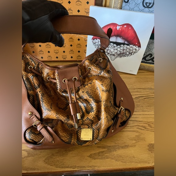 MCM SNAKE HOBO (ITALY) - Picture 5 of 16